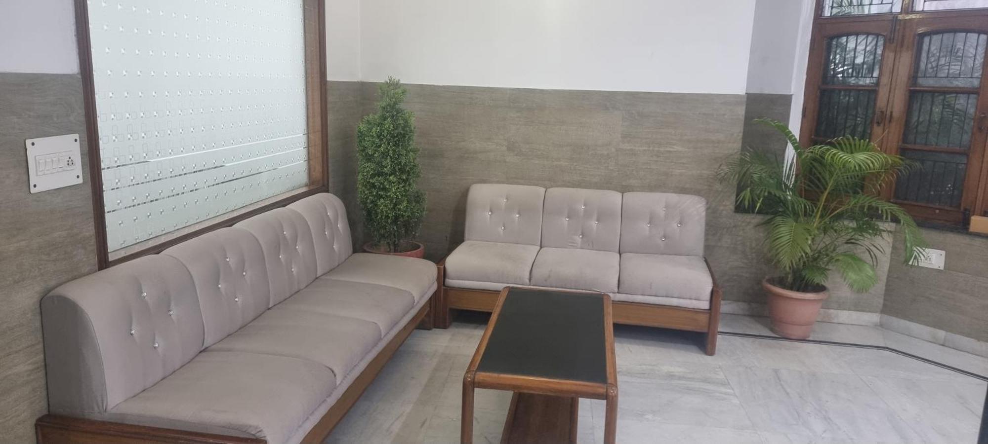 Hotel Har Ki Pauri By Around Stays Haridwār المظهر الخارجي الصورة