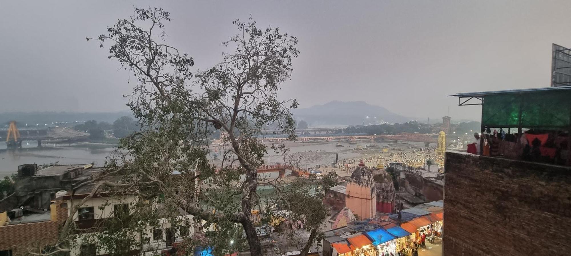 Hotel Har Ki Pauri By Around Stays Haridwār المظهر الخارجي الصورة